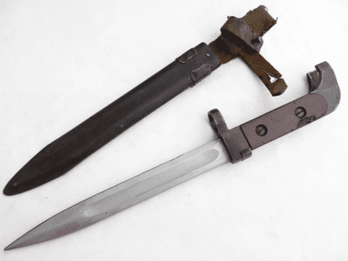 Russian AK-47 bayonet, scabbard and belt-hanger /1  **SOLD**