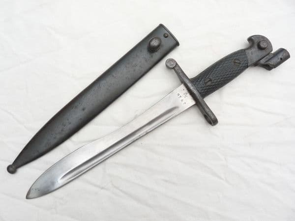 Spanish M1941 'Bolo' bayonet and scabbard c/w Ricchieri Adapter