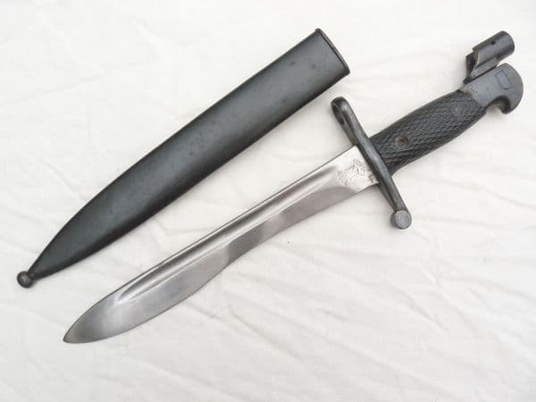 Spanish M1941 'Bolo' bayonet and scabbard c/w Ricchieri Adapter
