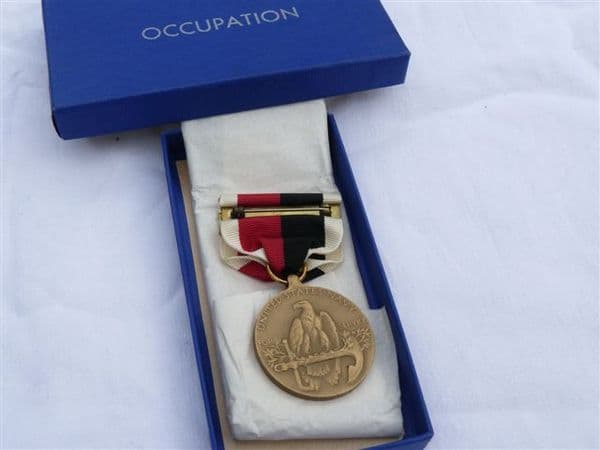 WW2 USA Army of Occupation Medal boxed set, Naval issue