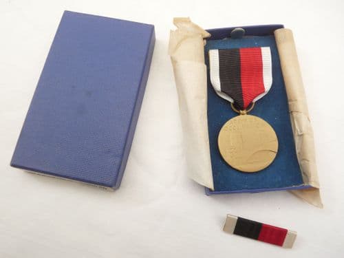 WW2 USA Army of Occupation Service Medal boxed set