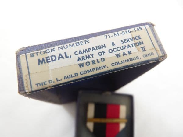 WW2 USA Army of Occupation Service Medal in box, Japan bar