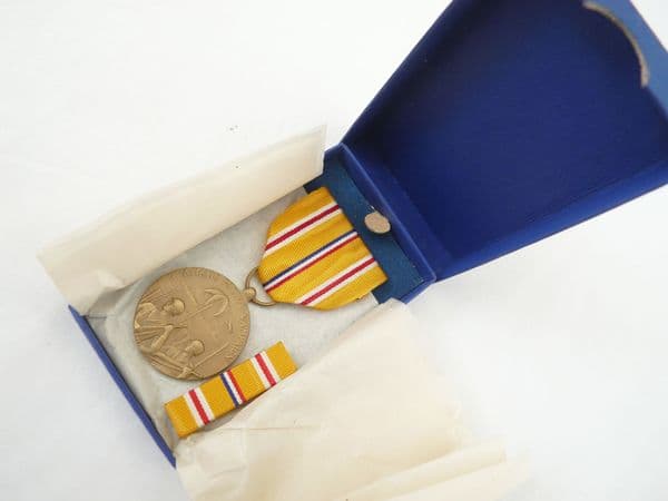 WW2 USA Asiatic-Pacific Campaign Medal boxed set, WW2 first issue **SOLD**