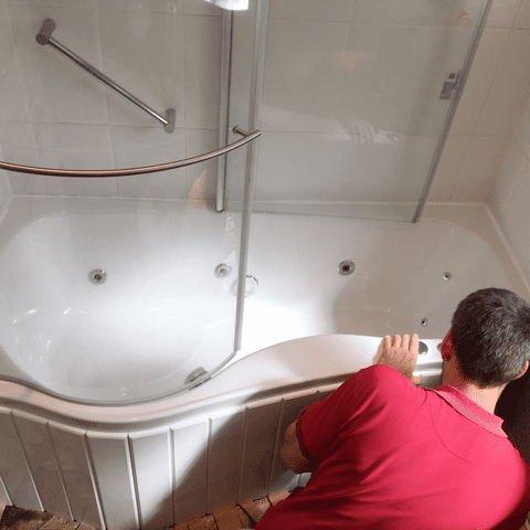 South East - Shower Bath Panel  Installation DEPOSIT