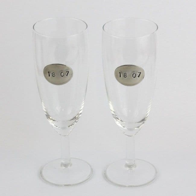 2 coupes à Champagne  date poinçonnée sur l'étain ⬭