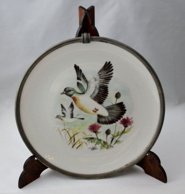 Assiette porcelaine et étain Canards