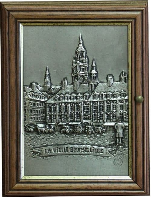Boîte à clefs de la vieille bourse de Lille