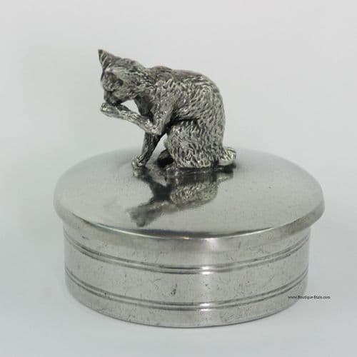 Boîte en étain chat