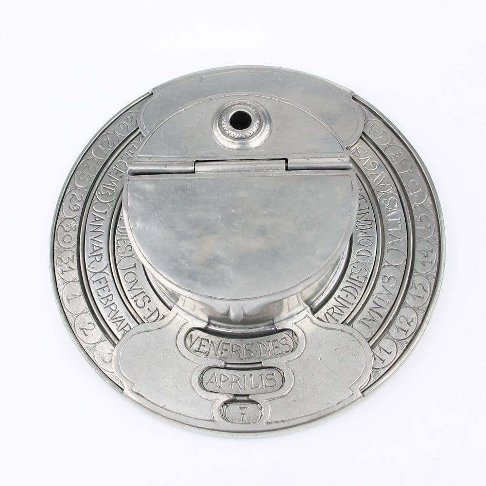 Boîte, encrier, calendrier perpétuel en étain