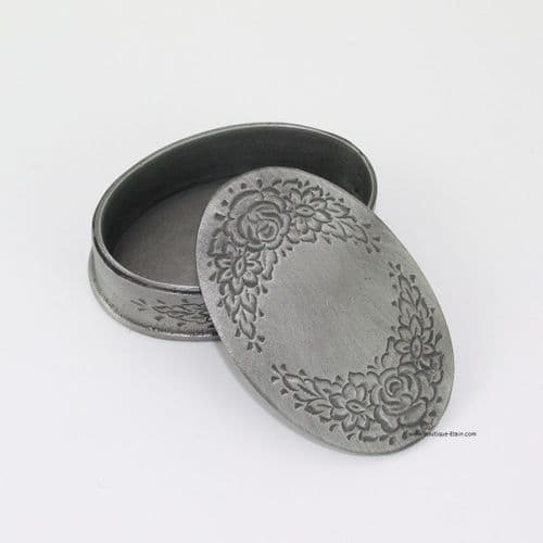 Boîte ovale en étain massif à graver