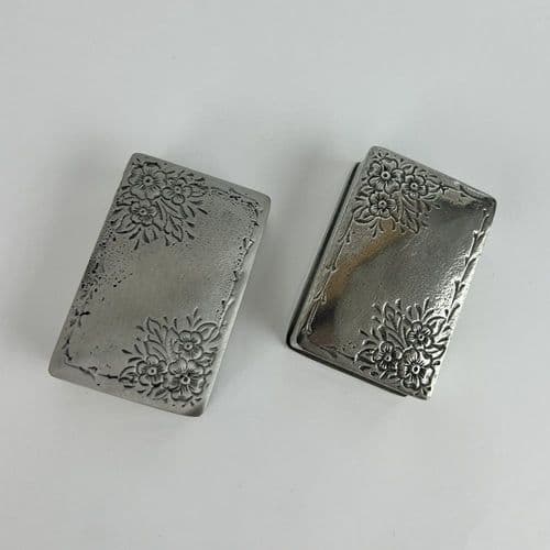 Boîte rectangle fleurie à graver en étain finition mate