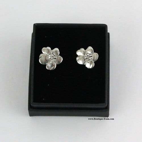 Boucle d'oreille en étain fleur de cerisier