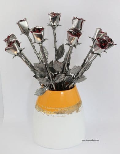 Bouquet de 10 roses rouges en étain massif