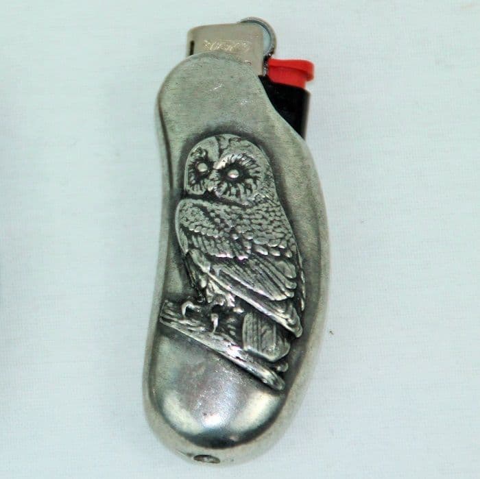 Briquet chouette en étain