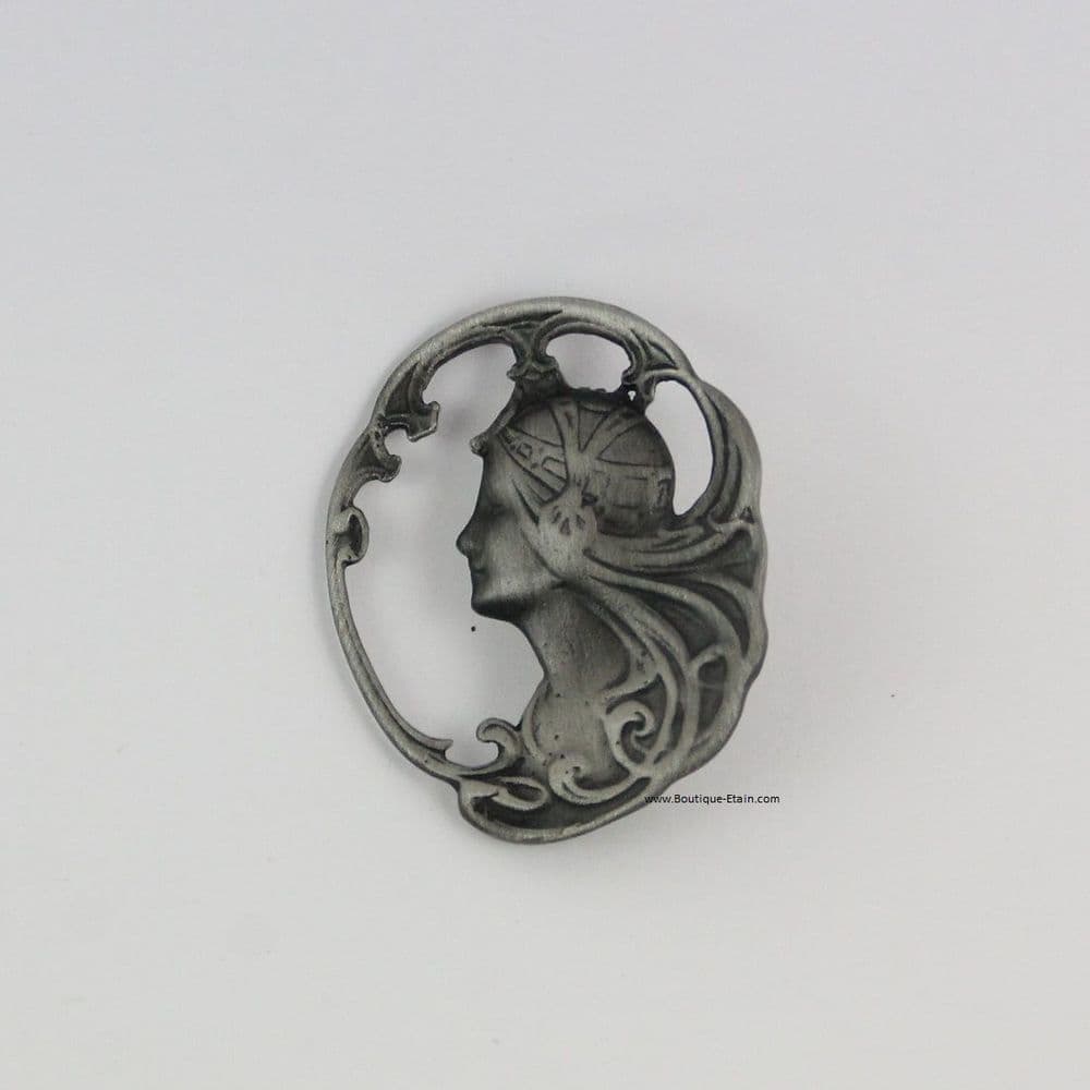 Broche en étain massif style art nouveau