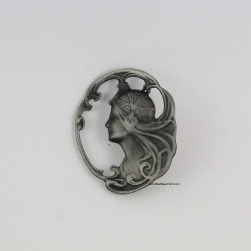 Broche en étain massif style art nouveau