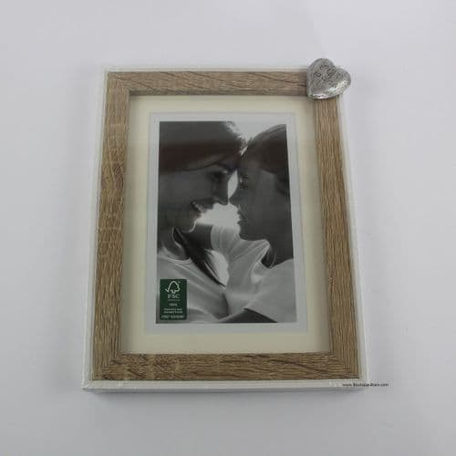 Cadre photo avec coeur en étain massif gravé Ht21cm