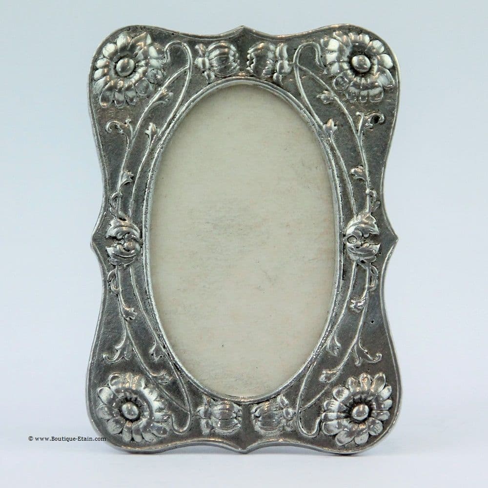 Cadre photo en étain motif fleuri Ht8cm