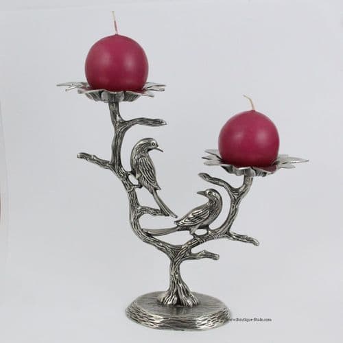 Chandelier, bougeoir en étain décor oiseaux