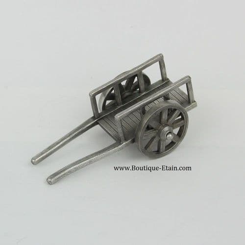 Charrette miniature en étain