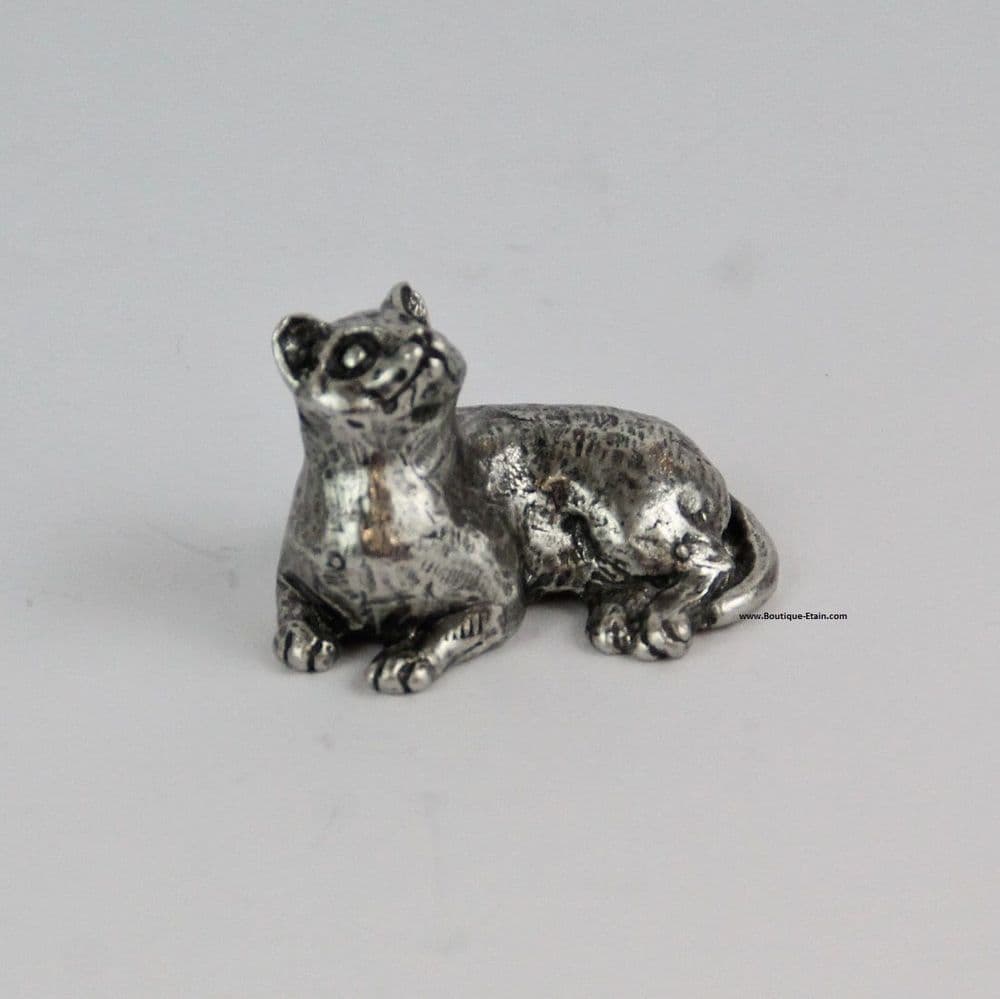 Chat miniature en étain 2302