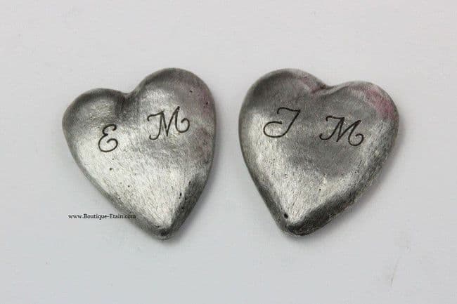 Coeur en étain massif + gravure initiales