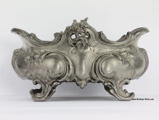 Corbeille jardinière Art Nouveau en étain