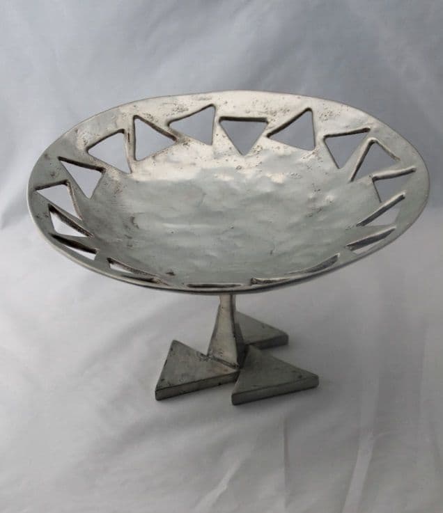 Coupe moderne sur pied décor triangle