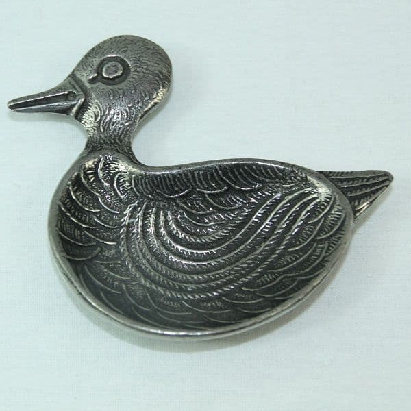 Coupelle, cendrier, vide poche canard en étain