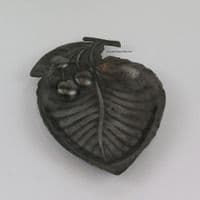 Feuille de cerisier  ( coupe / cendrier / vide poche )