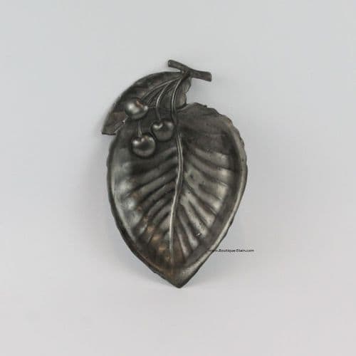 Coupelle, feuille de cerisier en étain