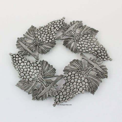 Dessous de plat motif raisin et vigne en étain