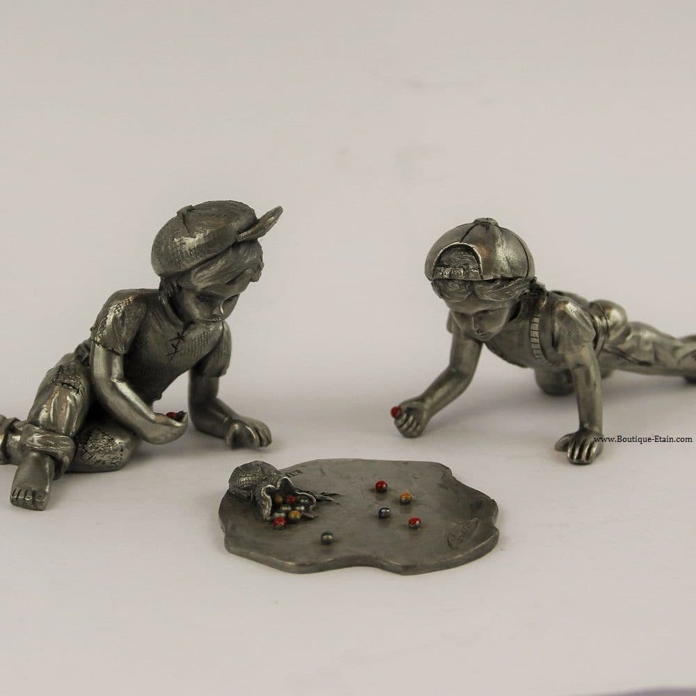 DESTOCKAGE -40% Enfants joueurs de billes en étain