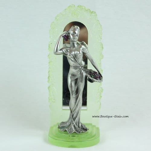 DESTOCKAGE -40% Figurine jeune femme en étain "La Florentine au raisin"