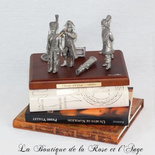 DESTOCKAGE -40% Napoléon Bonaparte à Eylau, scène en étain