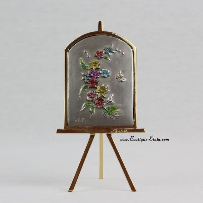Petit chevalet guirlande de fleurs en étain