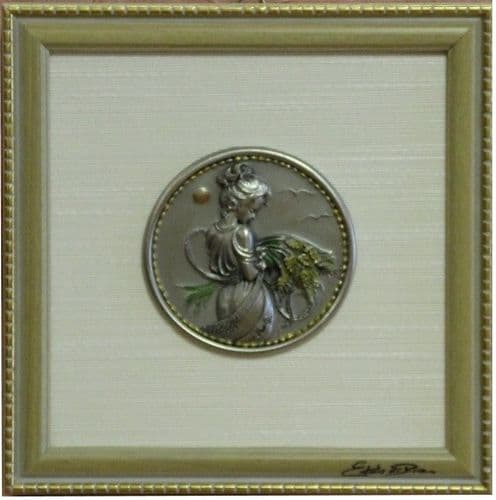 DESTOCKAGEÉ -40% Tableau carré décor femme en étain