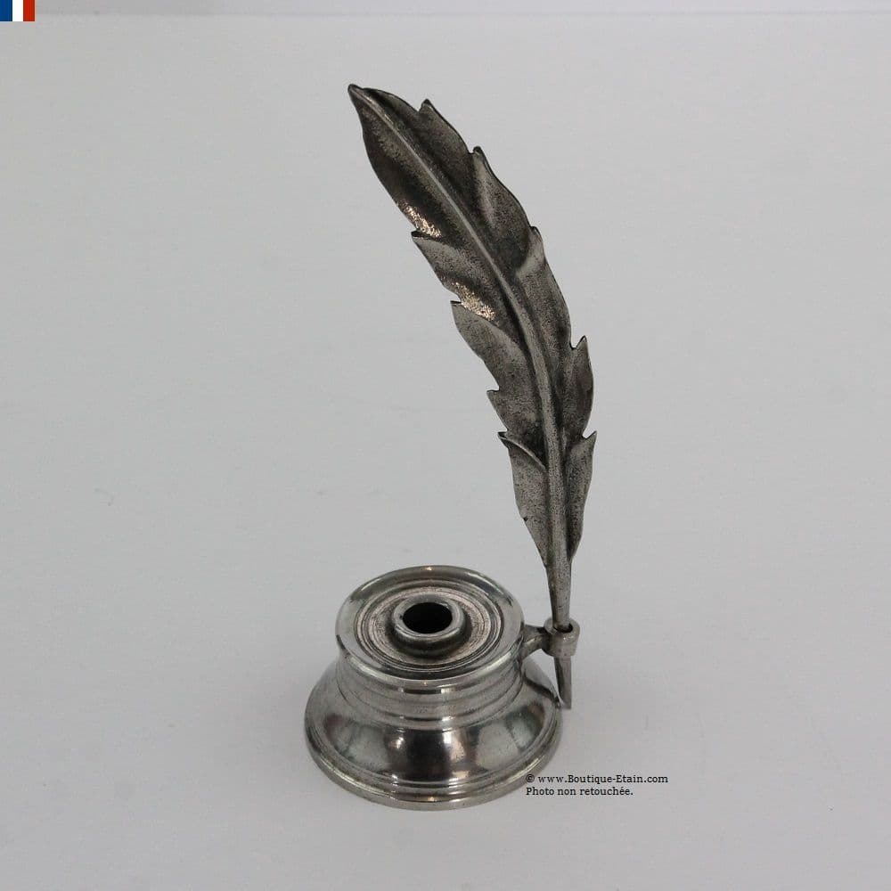 Encrier rond en étain à collectionner