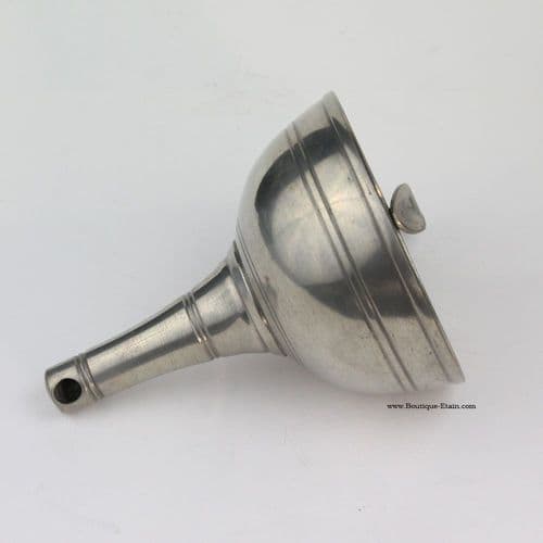 Entonnoir à décanter le vin