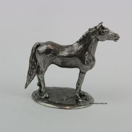 Figurine miniature cheval sur socle en étain
