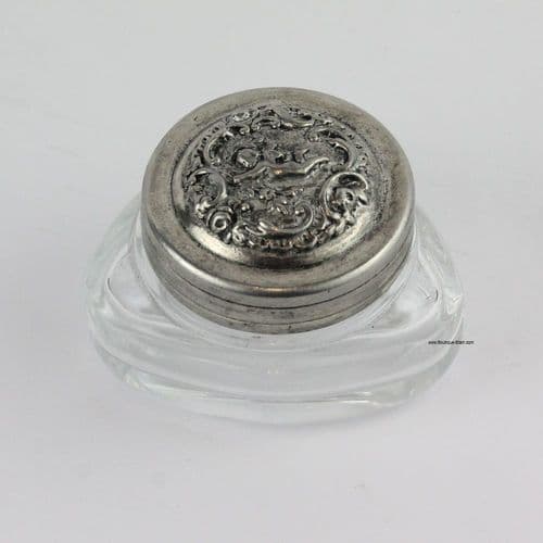 Flacon, boîte triangulaire ange en étain