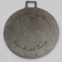 Grand pendentif,  médaillon en étain du Labyrinthe de Chartres