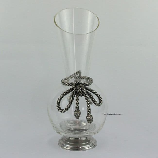 Grand vase décor nœud en étain H 28cm