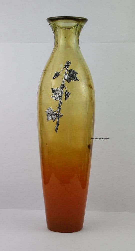 Grand vase orange motif vigne en étain