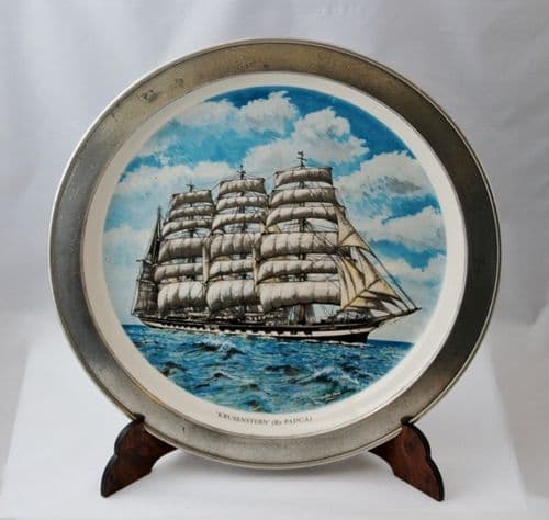 Grande assiette bateau "Le Krusenstern" entourage étain