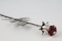 Grande rose en étain + touche de couleur