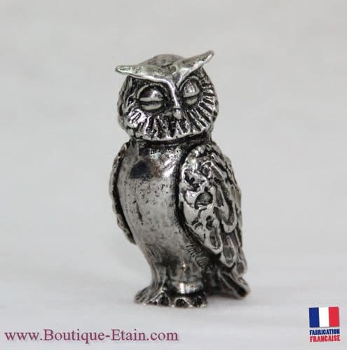 Hibou grand duc en étain