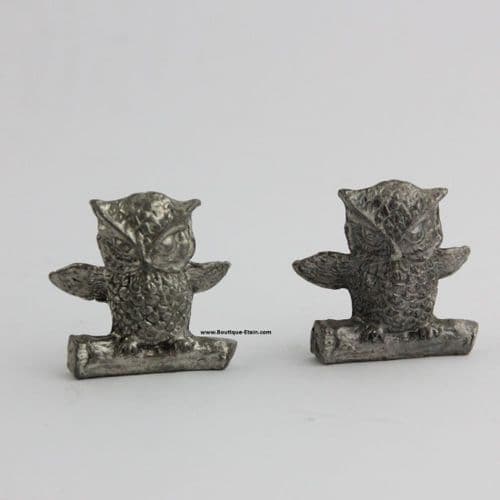 Hibou sur buche en étain