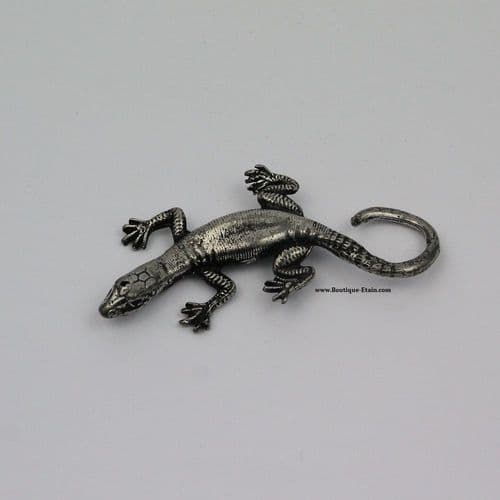 Le lézard ou ghecko en étain