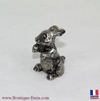 Le lapin en étain